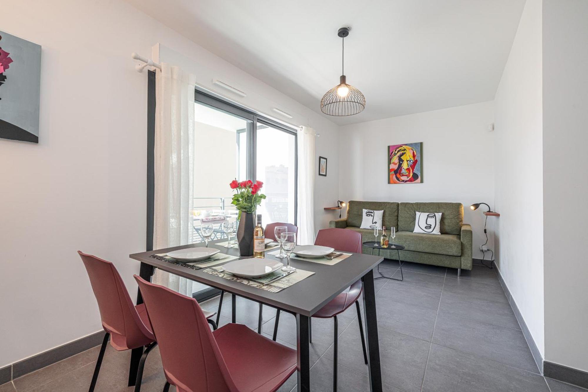 Queen Riviera : Climatisation, Parking, Terrasse Menton Dış mekan fotoğraf