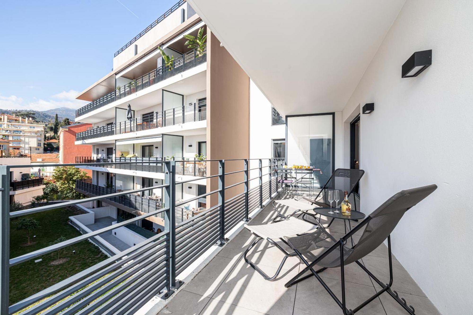 Queen Riviera : Climatisation, Parking, Terrasse Menton Dış mekan fotoğraf